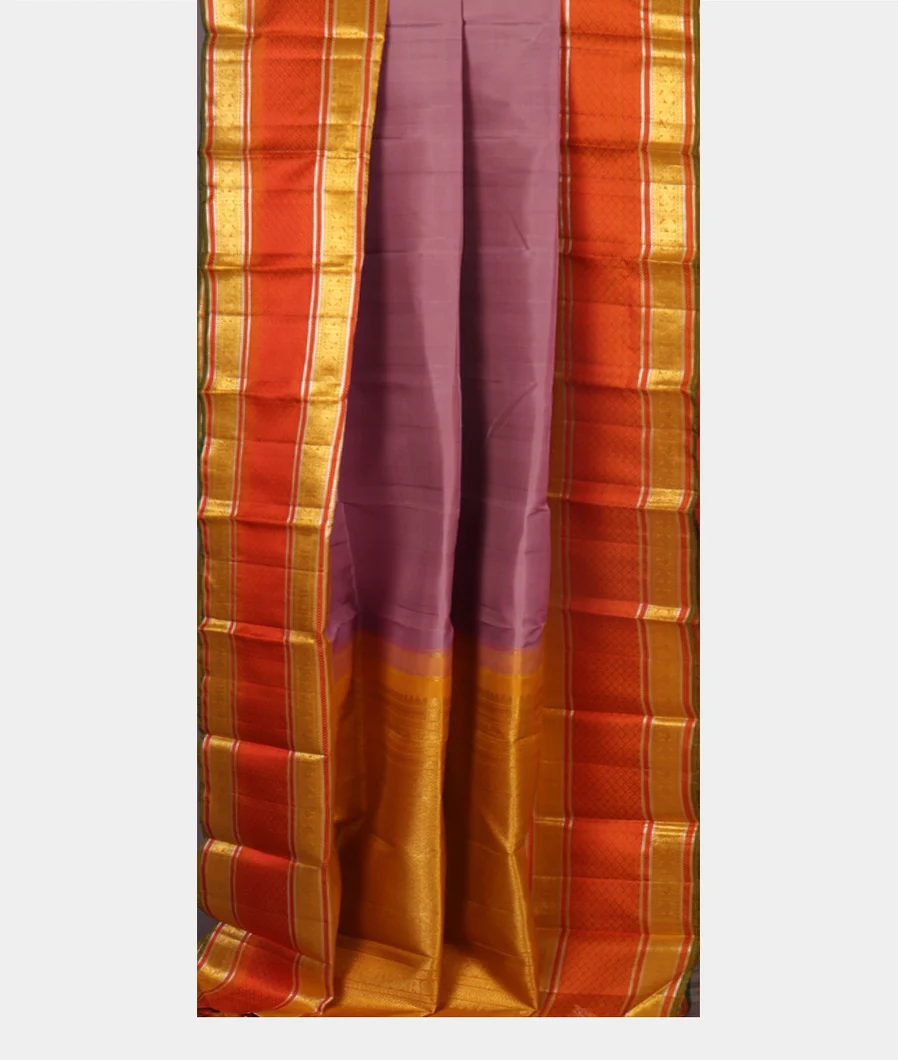 Lavender Handwoven Kanjivaram Silk Saree T4186652
