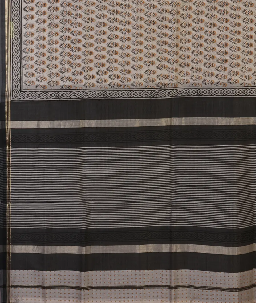 Off-White Maheshwari Printed Cotton Saree T4280184