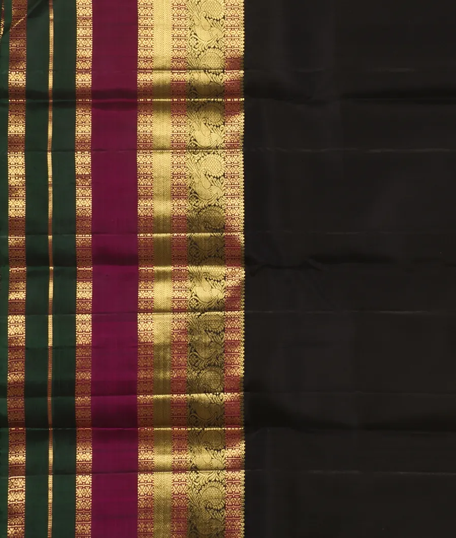 Green Handwoven Kanjivaram Silk Saree T4274543