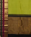 Green Handwoven Kanjivaram Silk Saree T4274544
