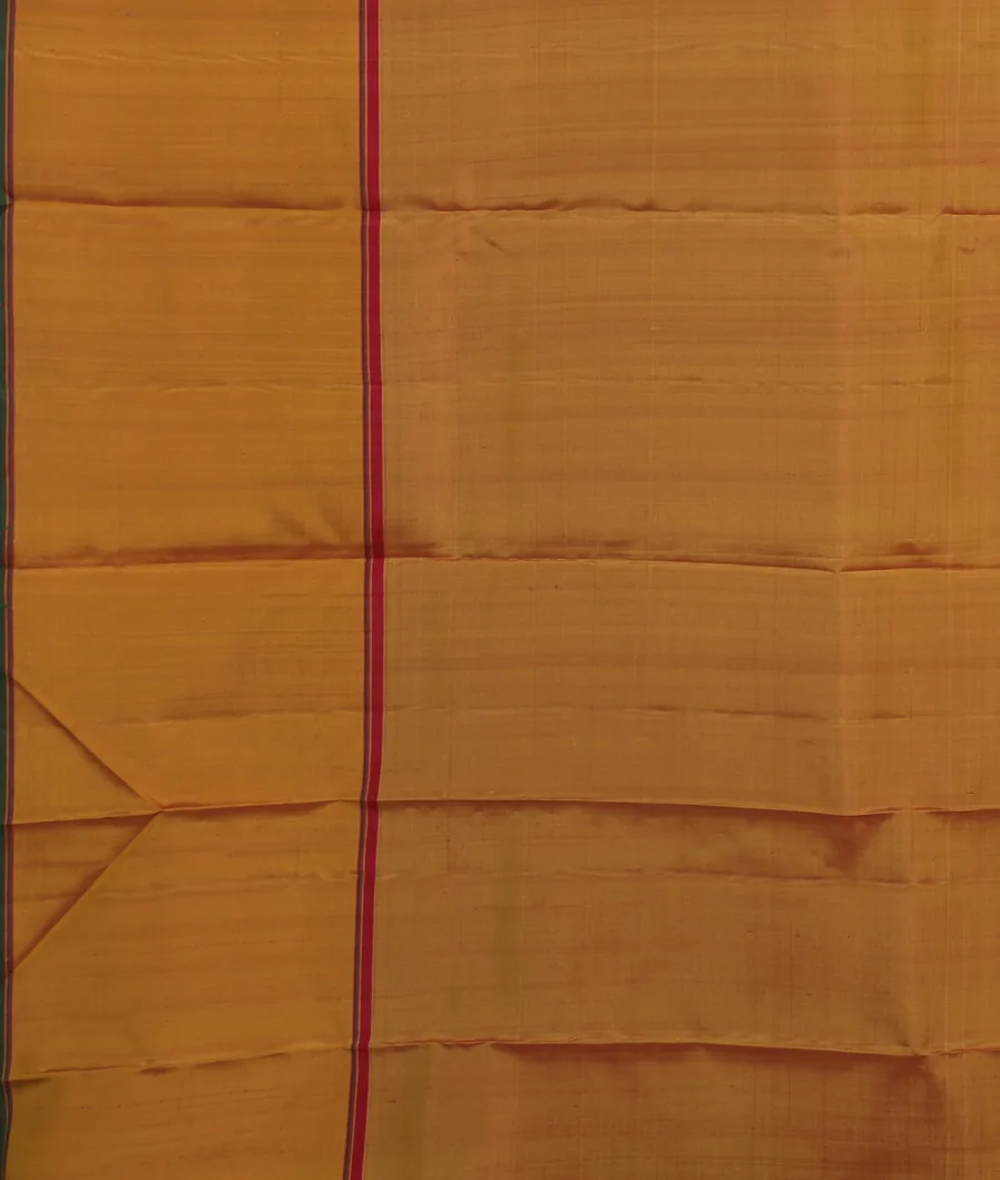 Red Handwoven Kanjivaram Silk Saree T4264353