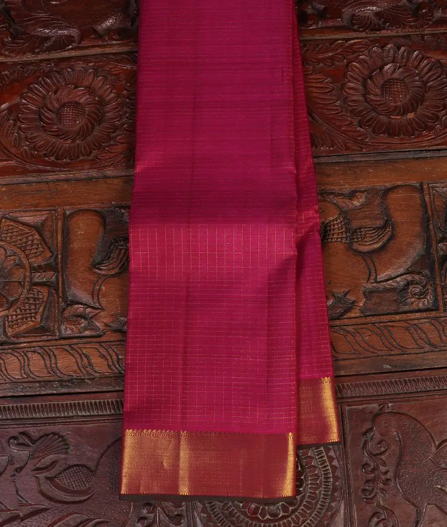 Buy Pink Handwoven Kanjivaram Silk Saree T426659