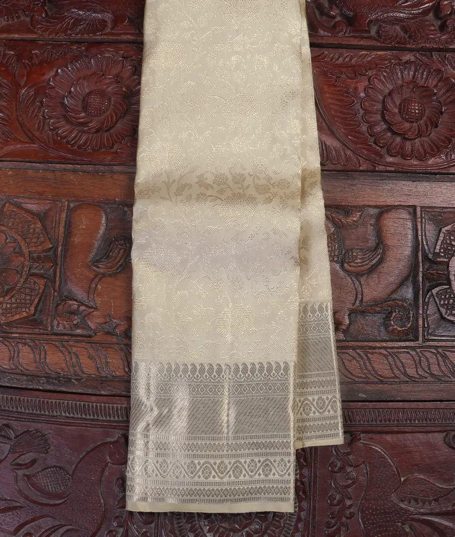 Cream Handwoven Kanjivaram Silk Saree T452486-image