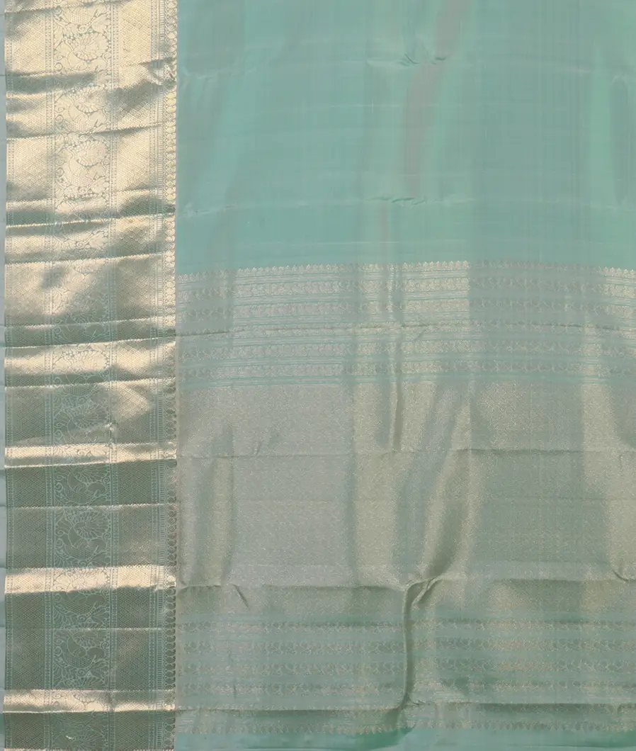 Blue Handwoven Kanjivaram Silk Saree T4556934