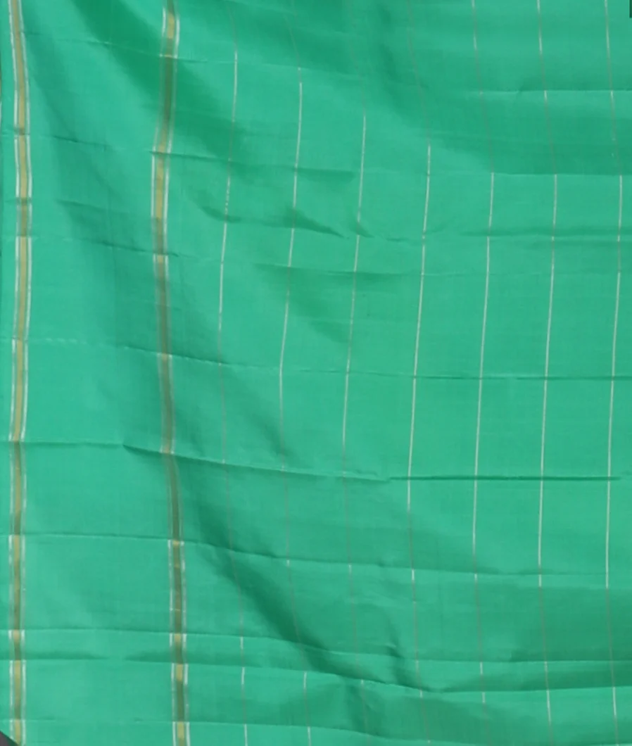 Yellow  Handwoven Kanjivaram Silk Saree T4546353