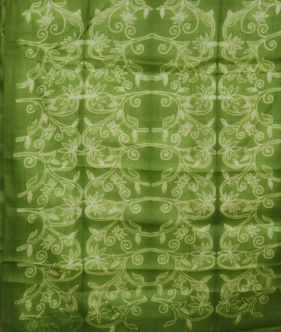 Green Tussar printed Saree T4510213