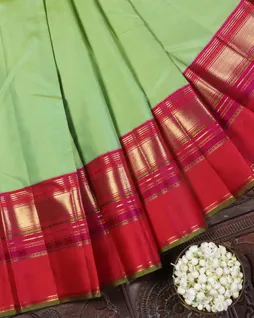 Green Handwoven Kanjivaram Silk Saree T4546502