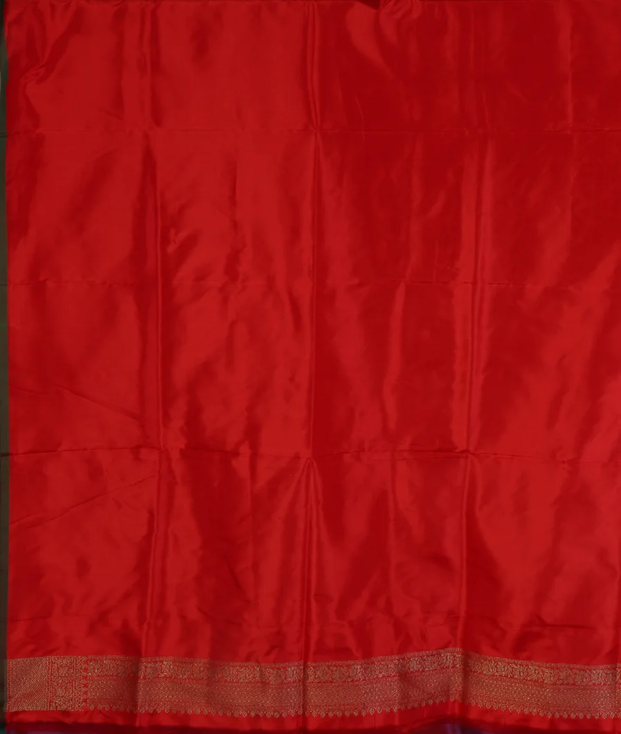 Red Banaras Silk Saree T4576023