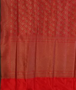 Red Banaras Silk Saree T4576024