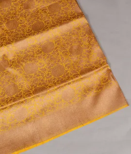 Yellow Banaras Silk Saree T4557131