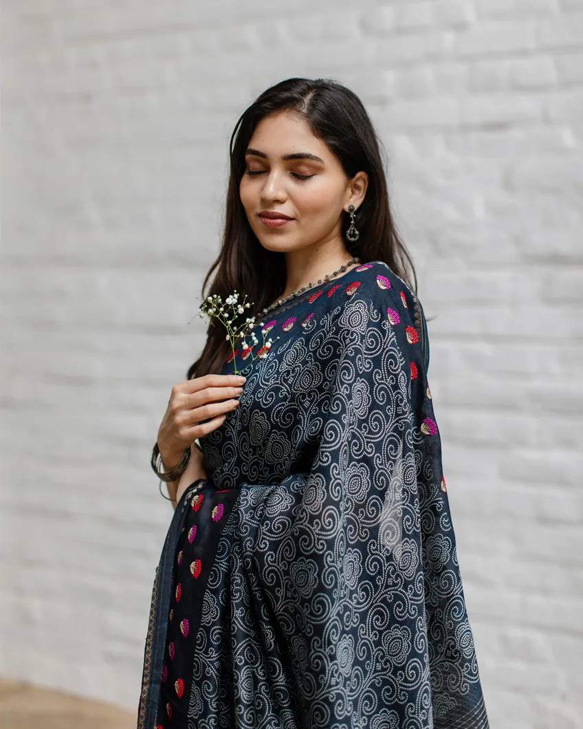 Blue Tussar Printed Saree T39435210