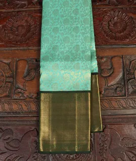 Green Handwoven Kanjivaram Silk Saree T3979231