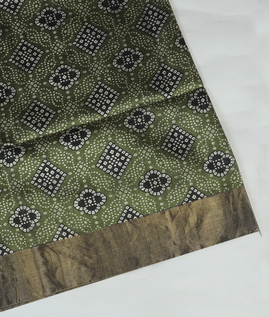 Green Printed Raw Silk Saree T452315-image