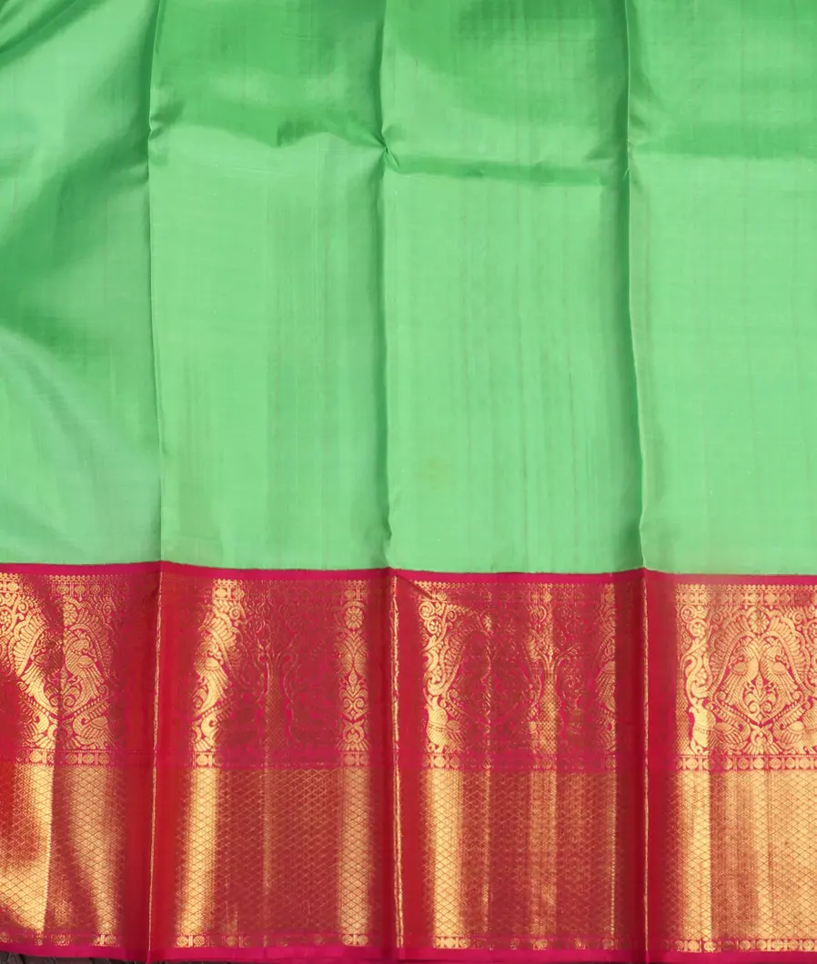 Green Handwoven Kanjivaram Silk Pavadai T3608542