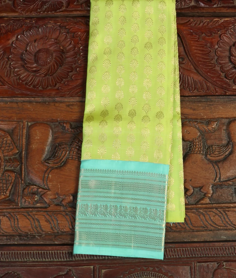 Light Green Handwoven Kanjivaram Silk Kids Pavadai T432413-image