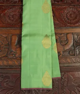 Green Handwoven Kanjivaram Silk Saree T4578761