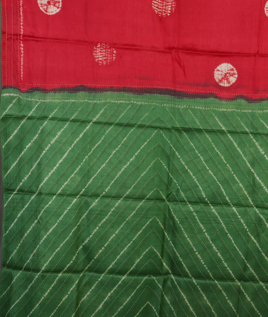 Red Tussar printed Saree T4617864