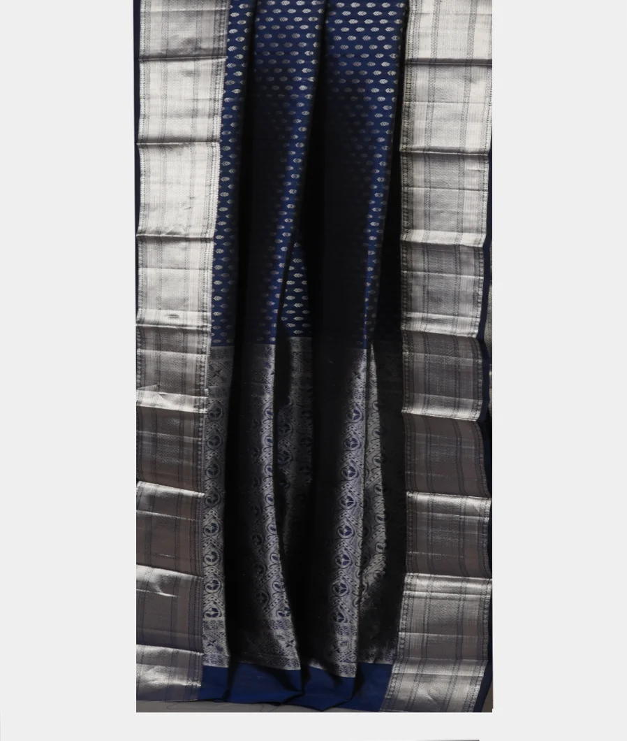 Blue Handwoven Kanjivaram Silk Saree T4491232