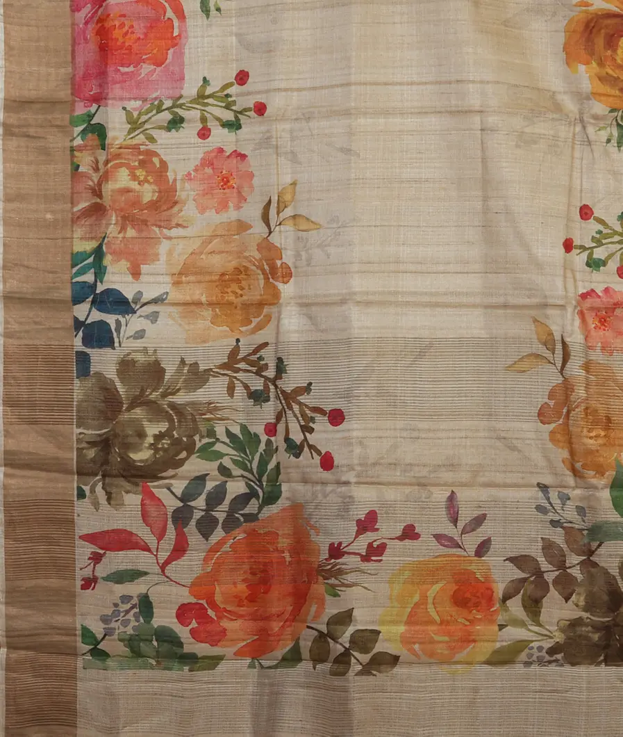 Beige Tussar Printed Saree T4621354