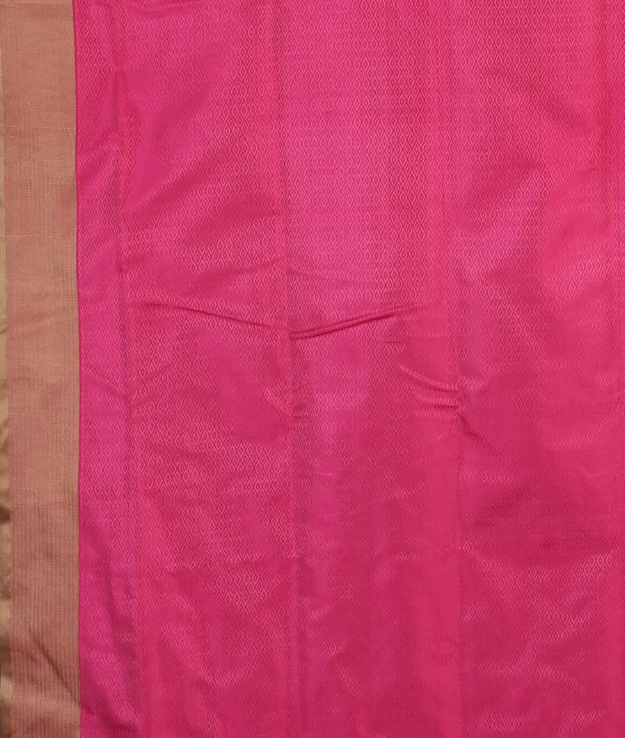 Pink Soft Silk Saree T4618473