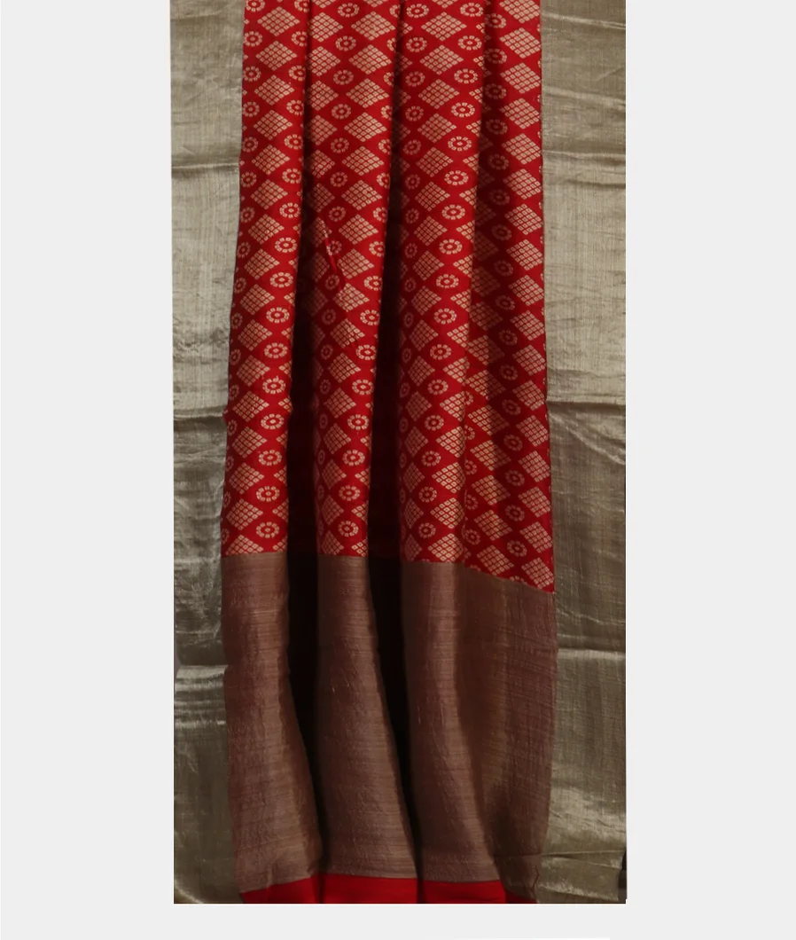 Red Tussar Printed Saree T4518232