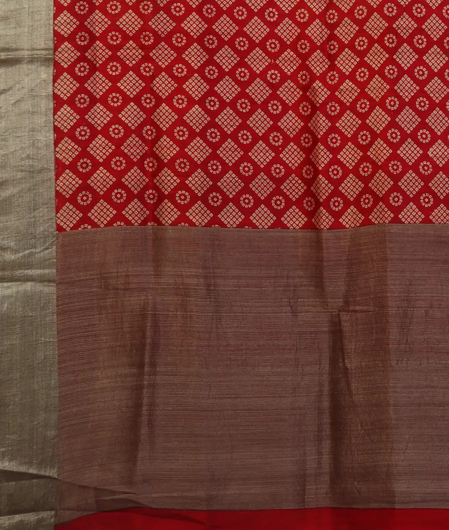 Red Tussar Printed Saree T4518234