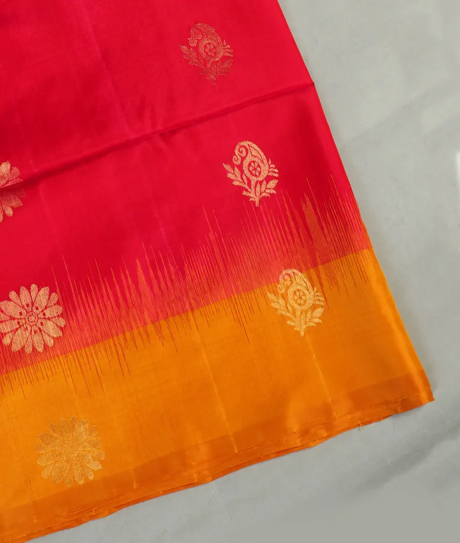 Red Soft Silk Saree T389536-image