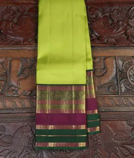 Green Handwoven Kanjivaram Silk Saree T4274541