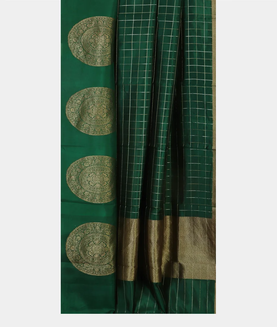 Green Banaras Silk Saree T4643432