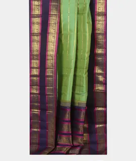 Green Handwoven Kanjivaram Silk Saree T4631342
