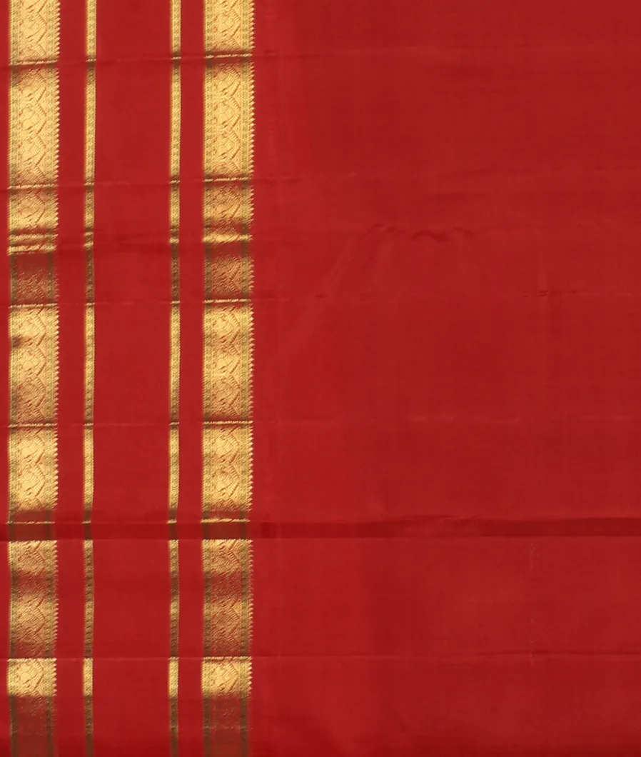 Green Handwoven Kanjivaram Silk Saree T4637143