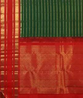 Green Handwoven Kanjivaram Silk Saree T4637144