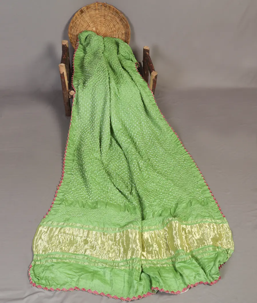 Green Bandhani Gajji Silk Saree T4567542
