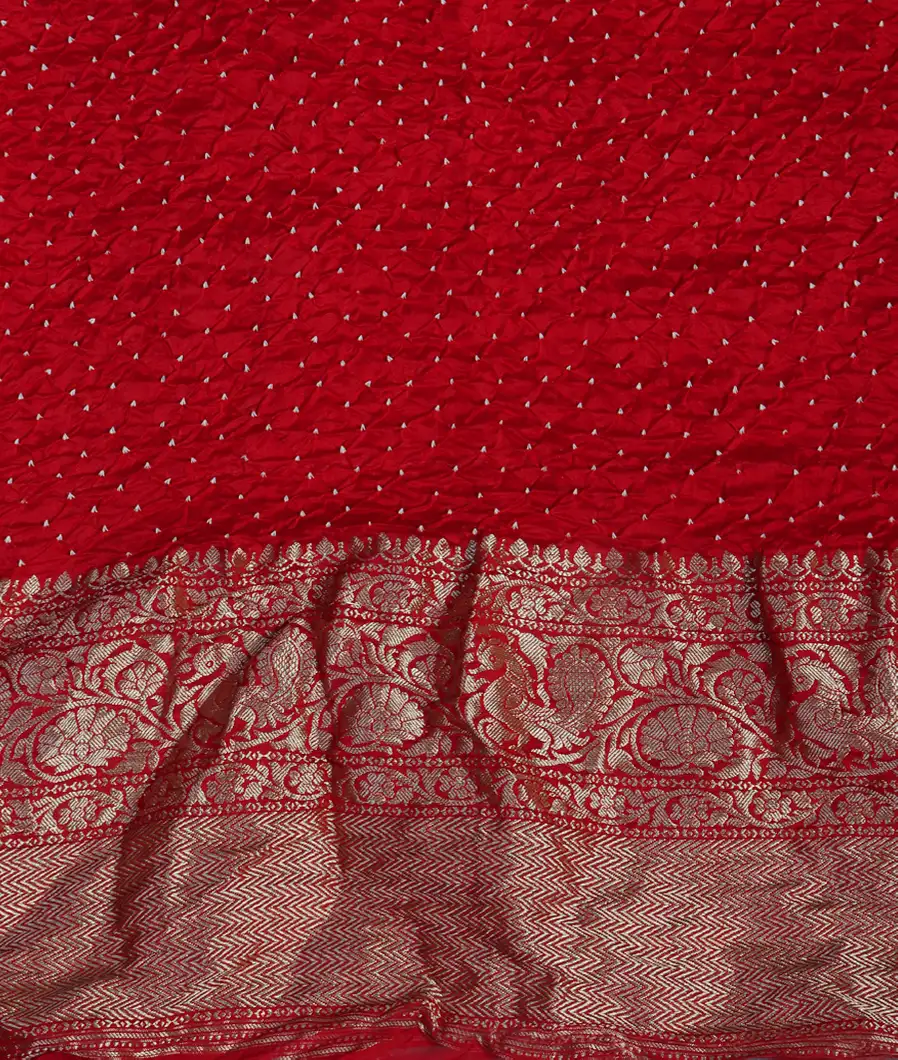 Red Bandhani Chaniya Silk Saree T4650573