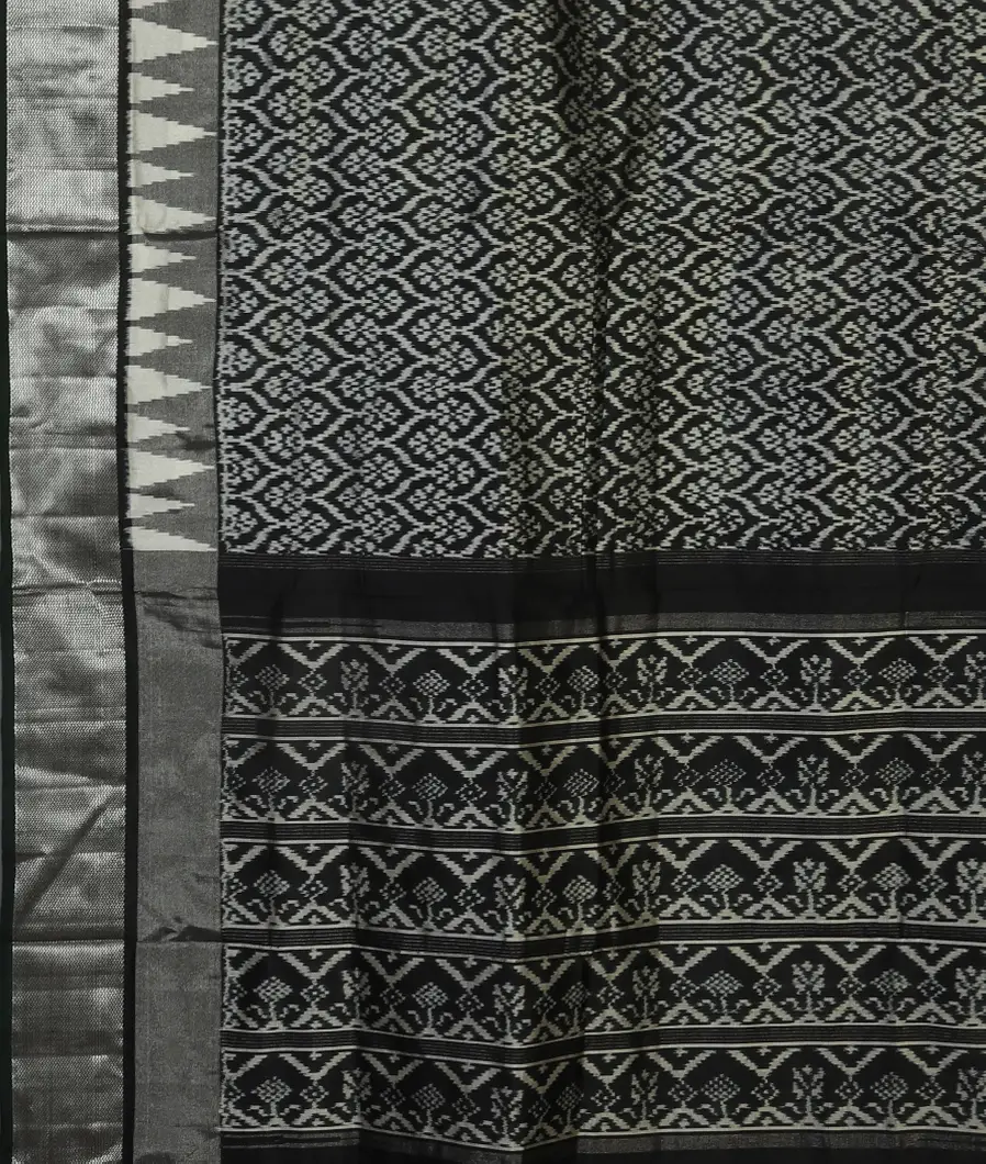 Black IKat Silk Saree T4649354