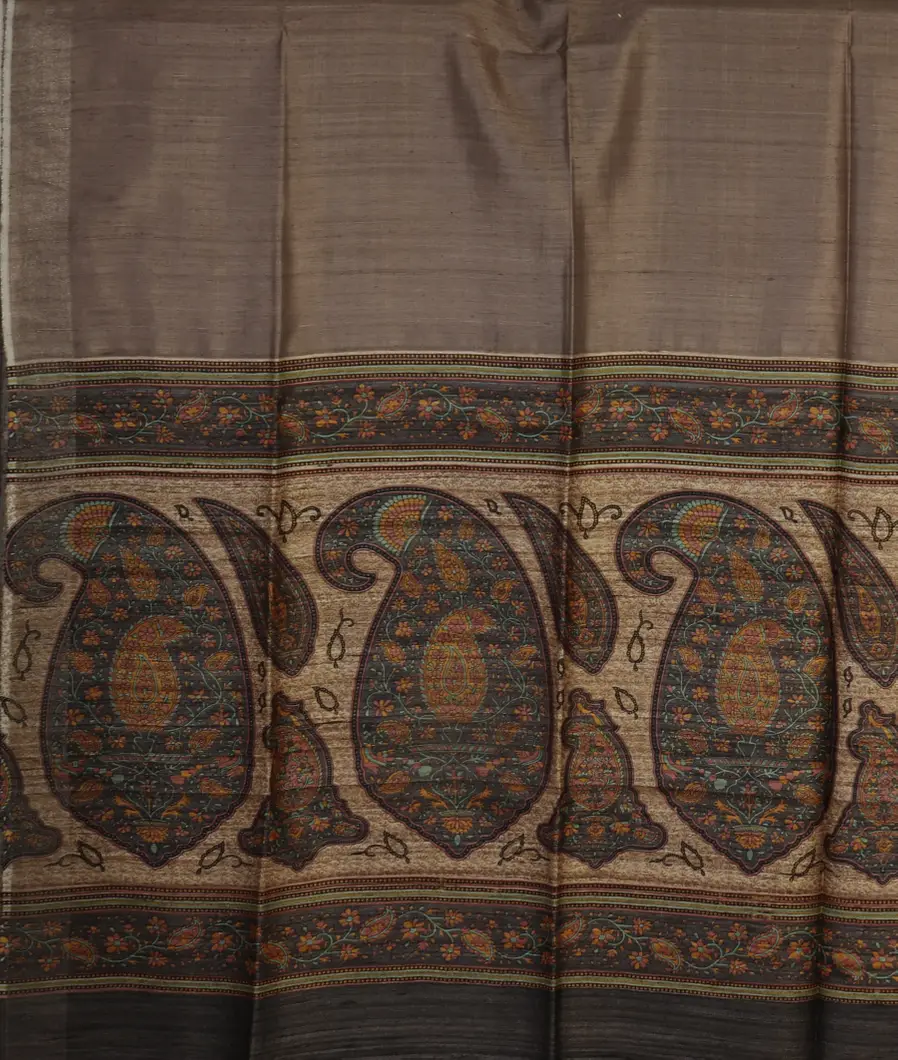 Grey Tussar Printed Saree T4550454