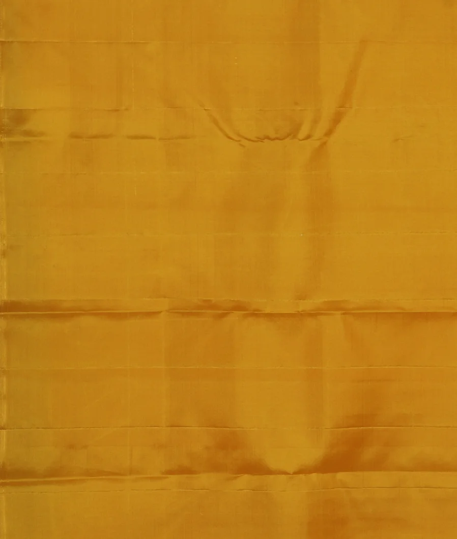 Yellow Handwoven Kanjivaram Silk Saree T4657753