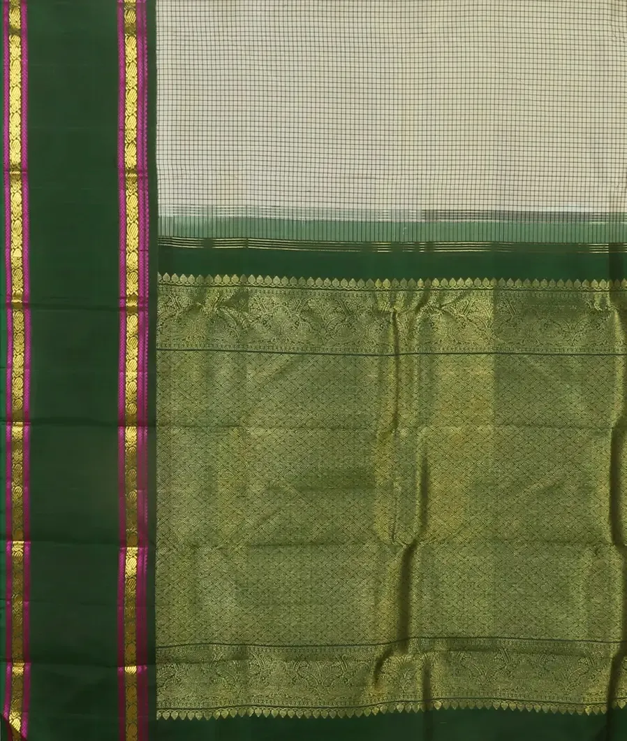Off - White Handwoven Kanjivaram Silk Saree T4187384