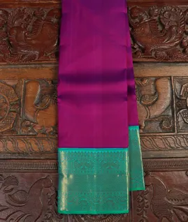 Purple Handwoven Kanjivaram Silk Saree T4658441