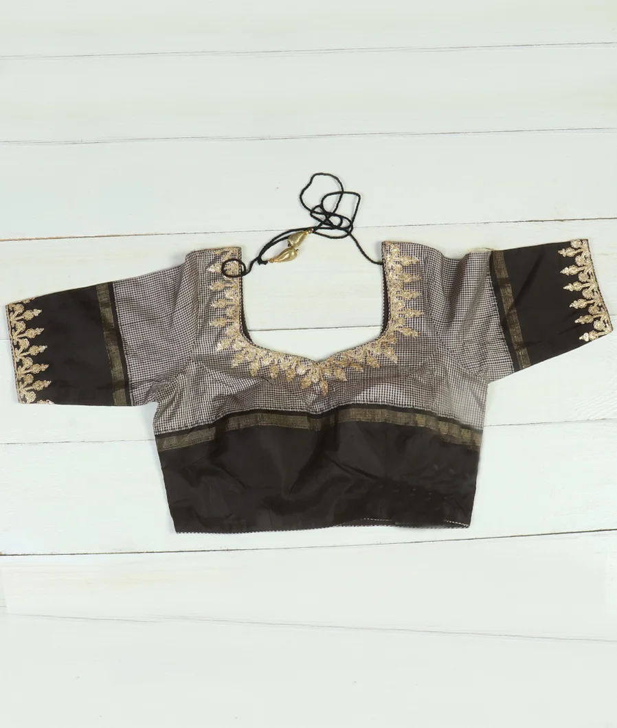 Black And White Handwoven Kanjivaram Silk Blouse T41990-image