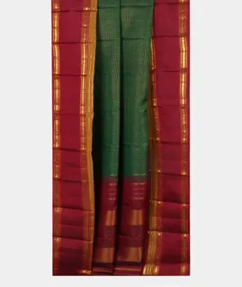 Green Handwoven Kanjivaram Silk Saree T4654012