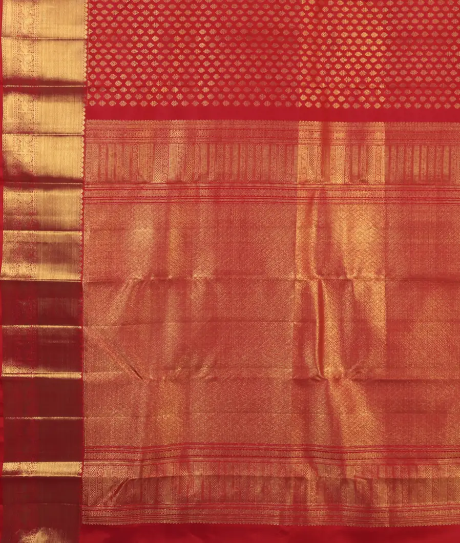Red Handwoven Kanjivaram Silk Saree T4408584