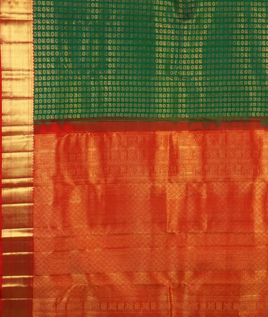 Peacock Green Handwoven Kanjivaram Silk Saree   T4308224