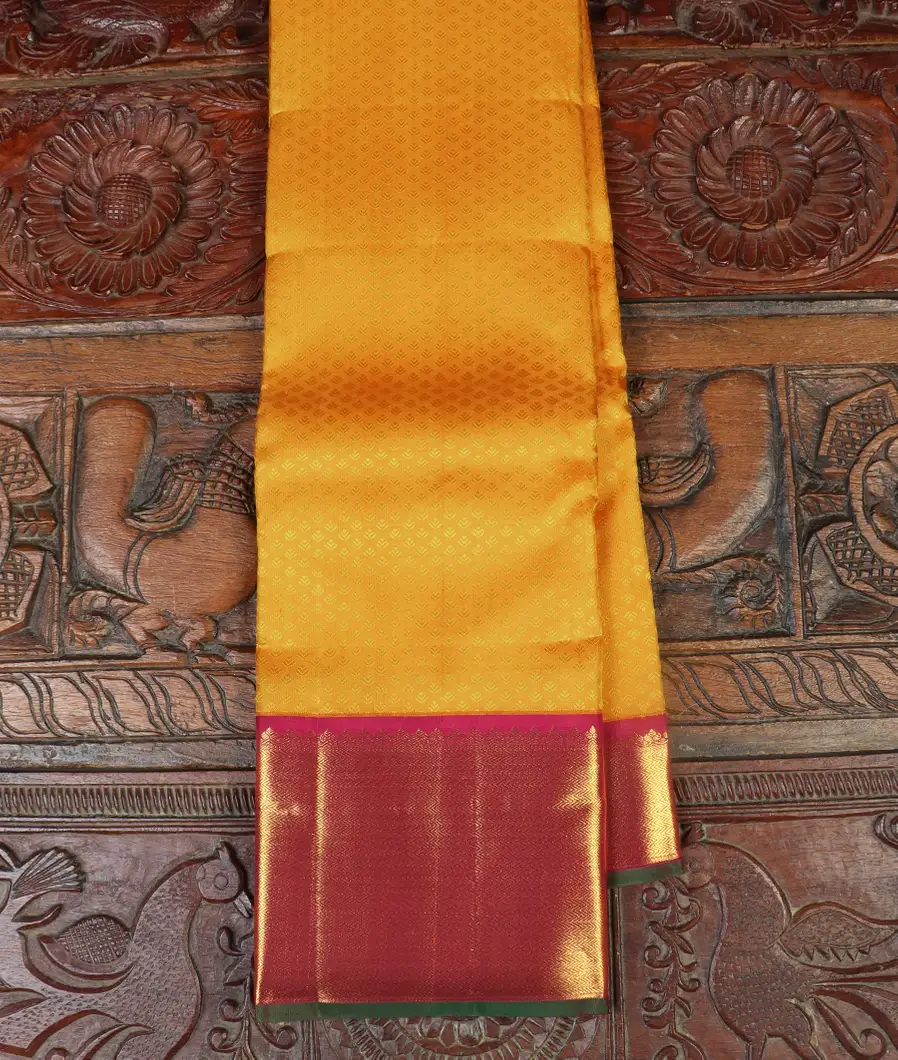 Yellow Handwoven Kanjivaram Silk Saree T465762-image