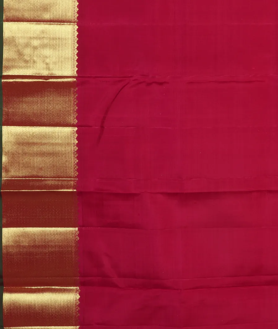 Yellow Handwoven Kanjivaram Silk Saree T4657623