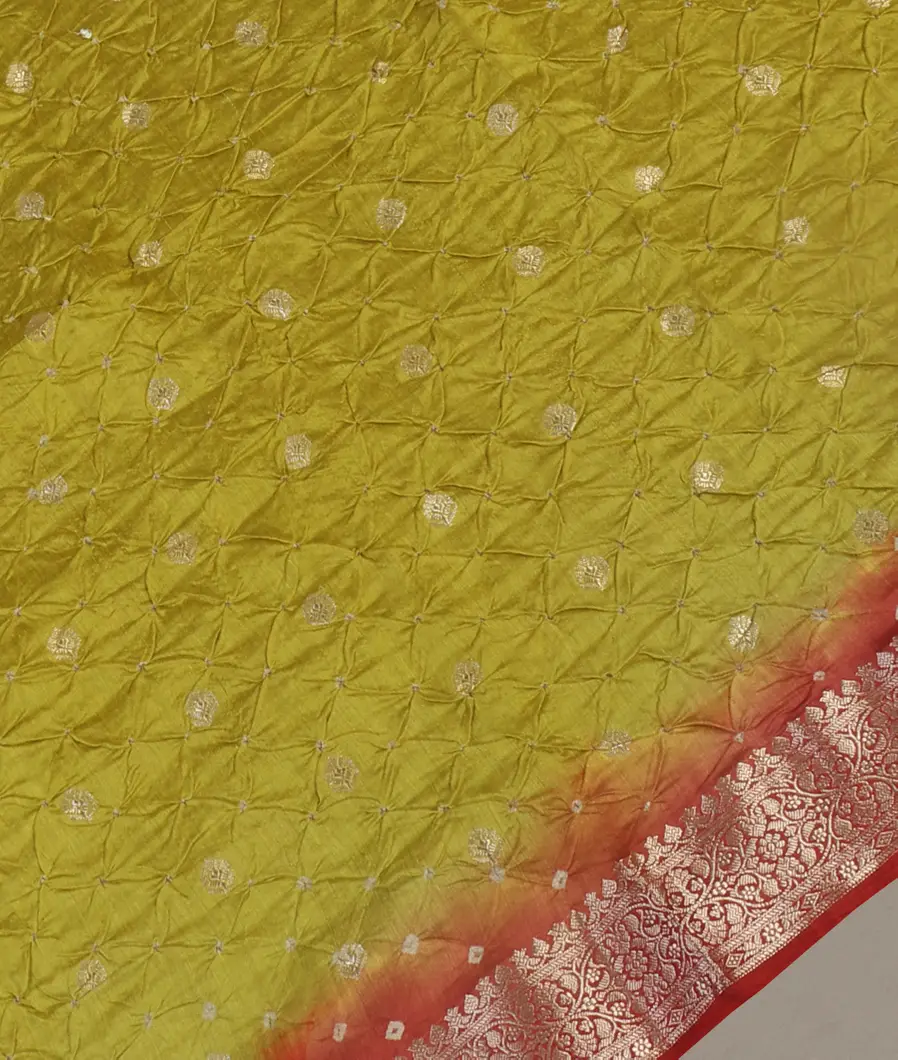Green Bandhani Tussar Saree T4702394