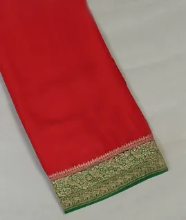 Red Banaras Crepe Silk Saree T4394161