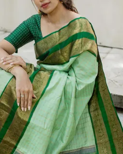 Green Handwoven Kanjivaram Silk Saree T4469436
