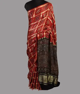 Red  Bandhani Gajji Silk Saree T4715482