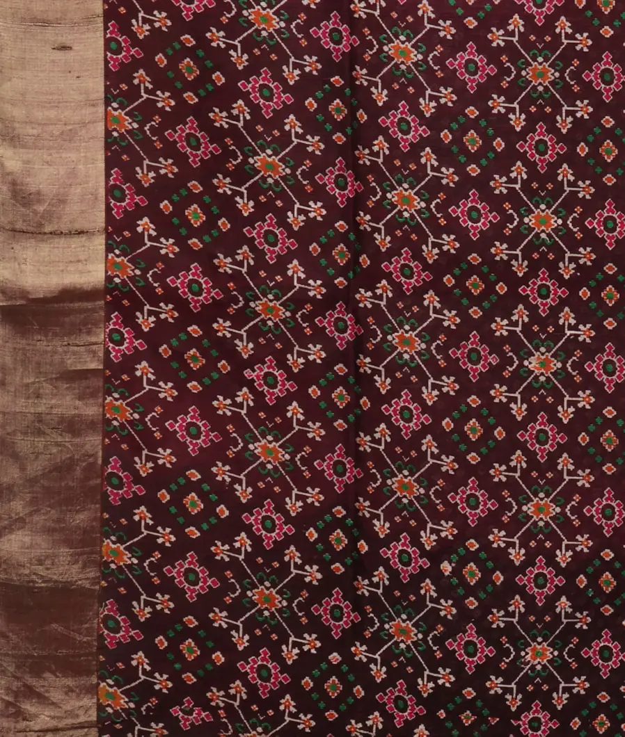 Maroon Printed Raw Silk Saree T4714253